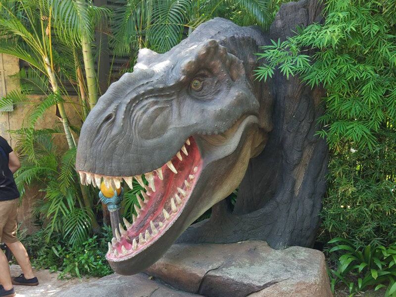 新加坡“回到恐龍時代”仿真恐龍園展覽